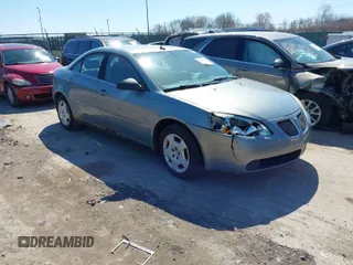 2008 Pontiac G6 1SV Value Leader with VIN 1G2ZF57BX84287219, listed as a IAAI auction lot 42045314 with 156,760 mi miles. Bid and sale history available at carsss.com. Image 1.