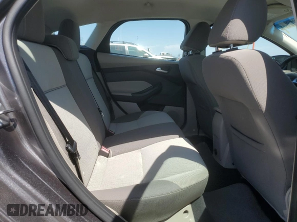 2014 Ford Focus SE z VIN 1FADP3K2XEL457861, wystawiony jako Copart lot #59381205 z przebiegiem 110 430 mil mil oraz Szkoda całkowita • Salvage title. Historia ofert i sprzedaży dostępna na DreamBid. Obrazek 10.