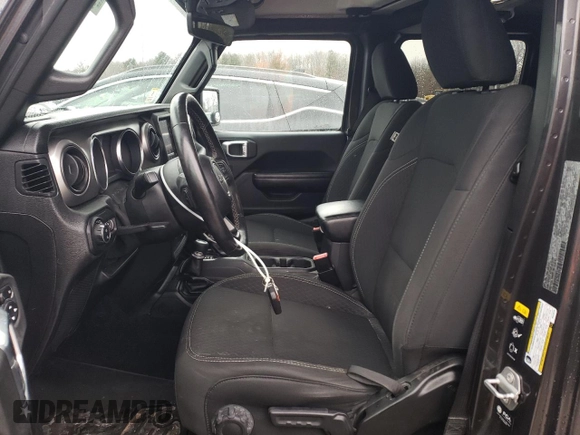 2021 Jeep Gladiator Willys with VIN 1C6HJTAG1ML519776, listed as a Copart auction lot 47517575 with 81,215 mi miles and Salvage title. Bid and sale history available at DreamBid. Image 7.