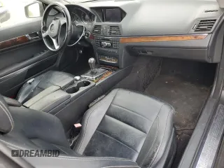 2013 Mercedes-Benz E 350 z VIN WDDKK5KF0DF214769, wystawiony jako Copart lot #47185405 z przebiegiem 221 216 mil mil oraz Czysty tytuł • Clean title. Historia ofert i sprzedaży dostępna na DreamBid. Obrazek 8.