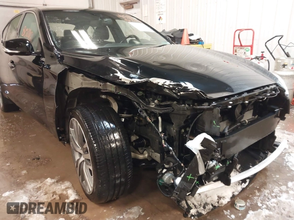 2021 Infiniti Q50 Signature Edition with VIN JN1EV7CR8MM751195, listed as a IAAI auction lot 41580206 with 42,251 mi miles and . Bid and sale history available at DreamBid. Image 6.