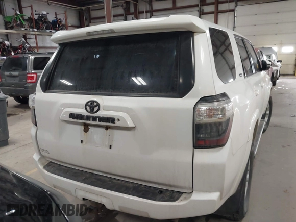 2015 Toyota 4Runner Limited with VIN JTEBU5JR5F5234181, listed as a IAAI auction lot 41444618 with 176,810 mi miles and . Bid and sale history available at carsss.com. Image 16.