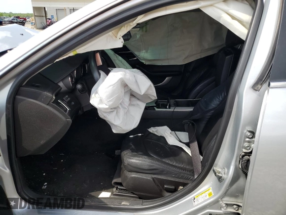 2010 Cadillac CTS z VIN 1G6DA5EG6A0115370, wystawiony jako Copart lot #54919115 z przebiegiem Nie podano mil oraz Szkoda całkowita • Salvage title. Historia ofert i sprzedaży dostępna na DreamBid. Obrazek 7.