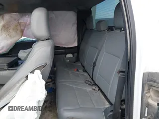 2022 Ford F-150 XL z VIN 1FTEX1CPXNKF06107, wystawiony jako IAAI lot #42692902 z przebiegiem Nie podano mil oraz . Historia ofert i sprzedaży dostępna na DreamBid. Obrazek 8.