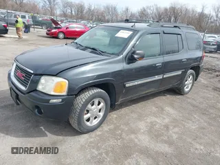 2004 GMC Envoy SLT с VIN 1GKET16S646158071, выставлен на аукционе IAAI как лот 41827351 с пробегом 215 885 миль миль и . История ставок и продаж доступна на DreamBid. Изображение 2.