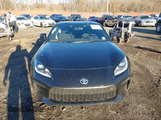 2022 Toyota GR86 with VIN JF1ZNBC18N8754139, listed as a IAAI auction lot 41085105 with 58,547 mi miles. Bid and sale history available at carsss.com. Image 12.