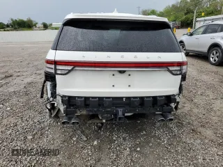 2020 Lincoln Aviator Reserve z VIN 5LM5J7XC0LGL22749, wystawiony jako Copart lot #55477675 z przebiegiem 61 286 mil mil oraz Szkoda całkowita • Salvage title. Historia ofert i sprzedaży dostępna na DreamBid. Obrazek 6.