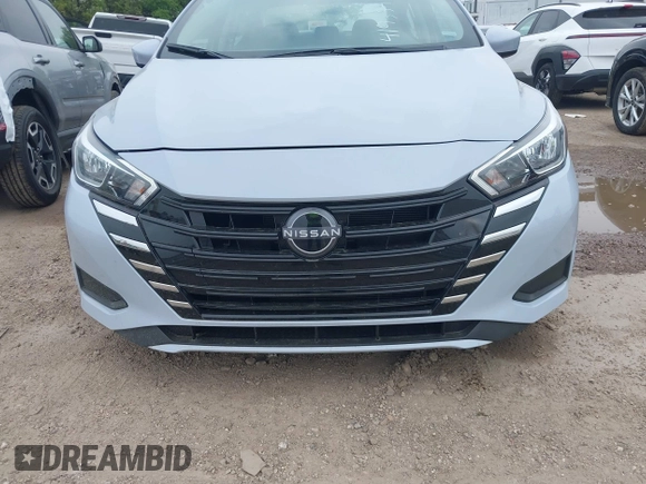 2024 Nissan Versa SV z VIN 3N1CN8EV0RL901518, wystawiony jako IAAI lot #41935491 z przebiegiem 15 873 mil mil oraz . Historia ofert i sprzedaży dostępna na DreamBid. Obrazek 13.