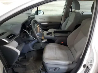 2021 Toyota Sienna LE z VIN 5TDKSKFC7MS023634, wystawiony jako Copart lot #61914675 z przebiegiem 87 980 mil mil oraz Szkoda całkowita • Salvage title. Historia ofert i sprzedaży dostępna na DreamBid. Obrazek 7.