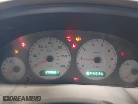 2003 Dodge Caravan Sport with VIN 2D4GP44R63R337716, listed as a IAAI auction lot 42767821 with 200,881 mi miles and . Bid and sale history available at DreamBid. Image 7.