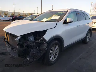 2018 Kia Sorento LX with VIN 5XYPG4A52JG354741, listed as a IAAI auction lot 41626561 with 91,242 mi miles and . Bid and sale history available at DreamBid. Image 18.
