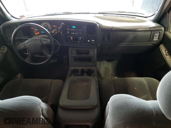 2004 Chevrolet Silverado 1500 Z71 with VIN 2GCEK19T741216487, listed as a Copart auction lot 54957665 with 148,699 mi miles and Clean Title. Bid and sale history available at DreamBid. Image 8.