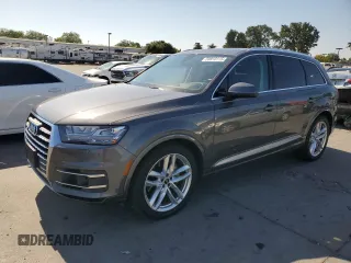 2018 Audi Q7 Prestige z VIN WA1VAAF72JD035446, wystawiony jako Copart lot #59913115 z przebiegiem 75 592 mil mil oraz Szkoda całkowita • Salvage title. Historia ofert i sprzedaży dostępna na DreamBid. Obrazek 1.
