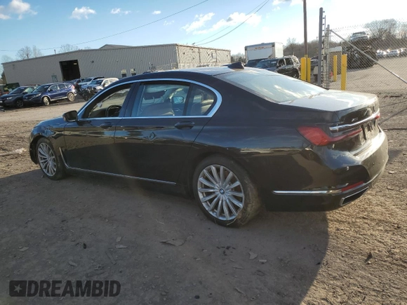 2020 BMW 7 Series 740i xDrive with VIN WBA7T4C04LCD18344, listed as a Copart auction lot 82823384 with Not provided miles and Salvage title. Bid and sale history available at DreamBid. Image 2.