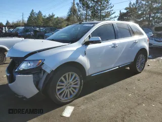 2014 Lincoln MKX with VIN 2LMDJ8JK6EBL03139, listed as a Copart auction lot 88115235 with 147,525 mi miles and Salvage Title. Bid and sale history available at carsss.com. Image 1.