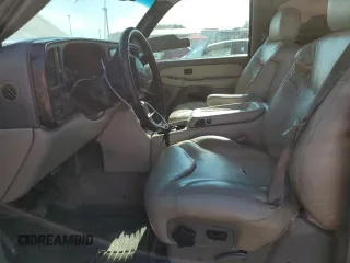 2001 GMC Yukon SLT with VIN 1GKEC13T31J198419, listed as a Copart auction lot 65012144 with 210,431 mi miles and Salvage Title. Bid and sale history available at carsss.com. Image 7.