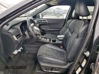 2024 Mitsubishi Outlander SE z VIN JA4J3VA8XRZ016044, wystawiony jako Copart lot #55844845 z przebiegiem 20 440 mil mil oraz Czysty tytuł • Clean title. Historia ofert i sprzedaży dostępna na DreamBid. Obrazek 7.