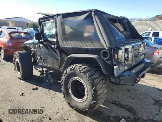 2011 Jeep Wrangler Rubicon with VIN 1J4BA6D10BL502188, listed as a Copart auction lot 86800444 with 167,402 mi miles and Non Repairable. Bid and sale history available at carsss.com. Image 2.