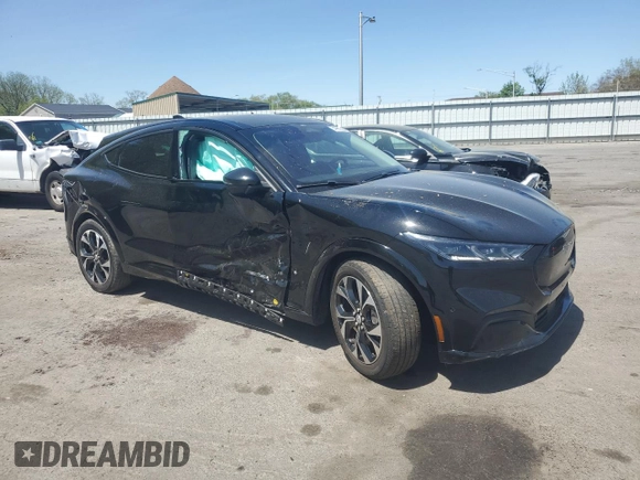 2022 Ford Mustang Mach-E Premium with VIN 3FMTK3SU6NMA55450, listed as a Copart auction lot 54966925 with 43,655 mi miles and Salvage title. Bid and sale history available at DreamBid. Image 4.