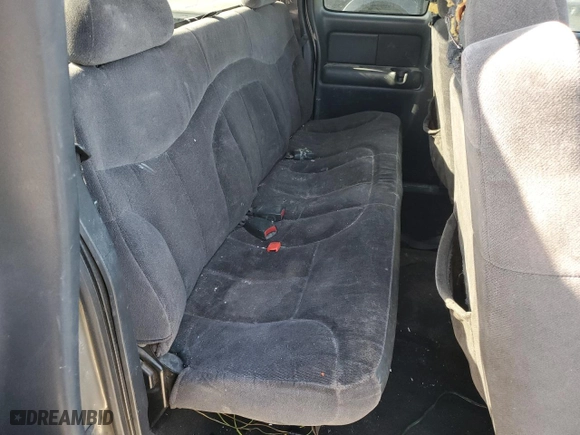2002 GMC Sierra 1500 SLE with VIN 2GTEC19V221182809, listed as a Copart auction lot 45427465 with 224,191 mi miles and Salvage Title. Bid and sale history available at carsss.com. Image 11.