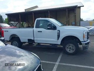 2024 Ford F-250 XL with VIN 1FTBF2BA2RED61478, listed as a IAAI auction lot 42238749 with 28,707 mi miles and . Bid and sale history available at DreamBid. Image 13.