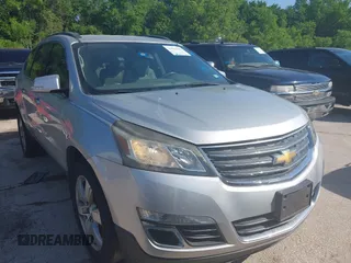 2016 Chevrolet Traverse LTZ z VIN 1GNKRJKD8GJ250490, wystawiony jako IAAI lot #42036506 z przebiegiem 101 759 mil mil oraz . Historia ofert i sprzedaży dostępna na DreamBid. Obrazek 1.
