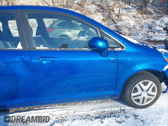 2008 Honda Fit with VIN JHMGD38488S003609, listed as a IAAI auction lot 41092137 with 209,969 mi miles and . Bid and sale history available at DreamBid. Image 16.