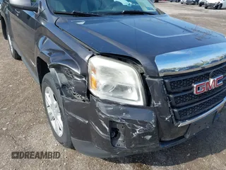 2015 GMC Terrain SLE with VIN 2GKFLVEK6F6239775, listed as a IAAI auction lot 42032922 with 172,916 mi miles. Bid and sale history available at carsss.com. Image 6.