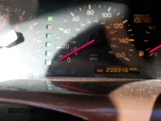 1993 Lexus GS 300 z VIN JT8JS47E2P0046932, wystawiony jako Copart lot #74985274 z przebiegiem 208 946 mil mil oraz Szkody całkowita. Historia ofert i sprzedaży dostępna na DreamBid. Obrazek 9.