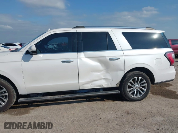 2018 Ford Expedition Max Limited z VIN 1FMJK1KT1JEA06871, wystawiony jako IAAI lot #42379804 z przebiegiem 142 087 mil mil oraz . Historia ofert i sprzedaży dostępna na DreamBid. Obrazek 6.