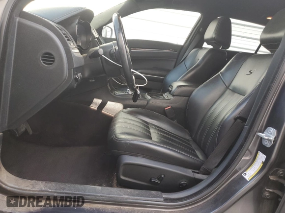 2018 Chrysler 300 with VIN 2C3CCAGG5JH267858, listed as a Copart auction lot 50041455 with 185,052 mi miles and Clean Title. Bid and sale history available at carsss.com. Image 7.