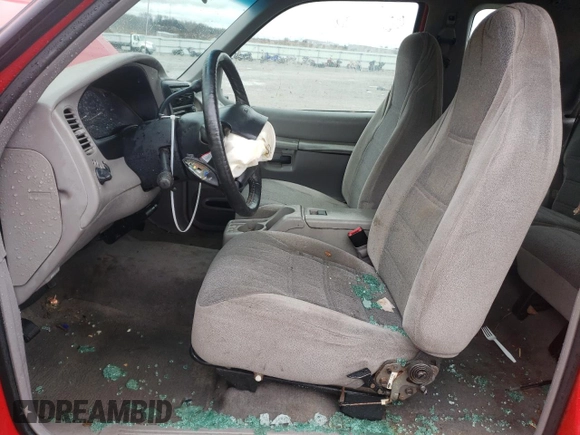 1999 Ford Explorer z VIN 1FMYU22E4XUC00826, wystawiony jako Copart lot #37296674 z przebiegiem 228 735 mil mil oraz Szkoda całkowita • Salvage title. Historia ofert i sprzedaży dostępna na DreamBid. Obrazek 7.