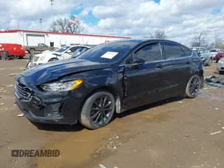 2020 Ford Fusion SE with VIN 3FA6P0LU1LR164100, listed as a IAAI auction lot 41859480 with Not provided miles and . Bid and sale history available at DreamBid. Image 2.