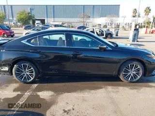2025 Lexus ES with VIN 58ADA1C11SU059356, listed as a IAAI auction lot 41282747 with 96 mi miles. Bid and sale history available at carsss.com. Image 14.