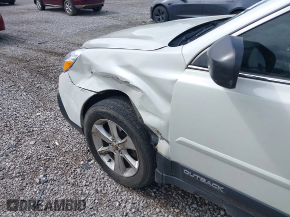2014 Subaru Outback 2.5i with VIN 4S4BRBAC8E3213704, listed as a IAAI auction lot 42232365 with 211,977 mi miles and . Bid and sale history available at DreamBid. Image 6.
