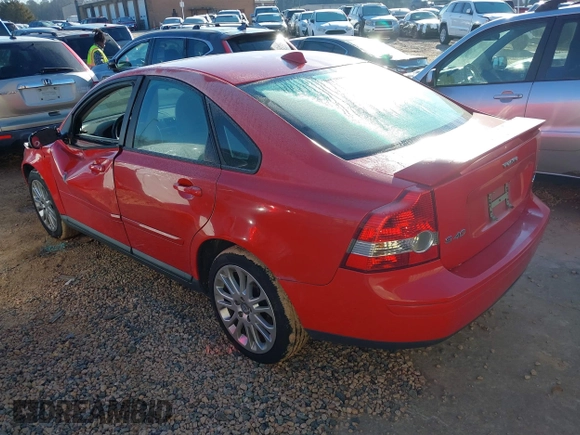 2007 Volvo S40 2.4L with VIN YV1MS382272273341, listed as a IAAI auction lot 41335987 with 205,803 mi miles. Bid and sale history available at carsss.com. Image 3.