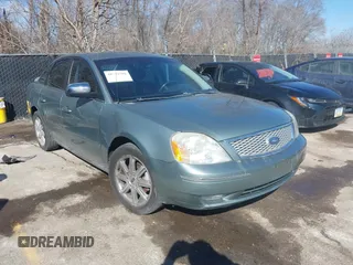 2006 Ford Five Hundred Limited with VIN 1FAFP25156G100166, listed as a IAAI auction lot 41733396 with 178,192 mi miles. Bid and sale history available at carsss.com. Image 1.