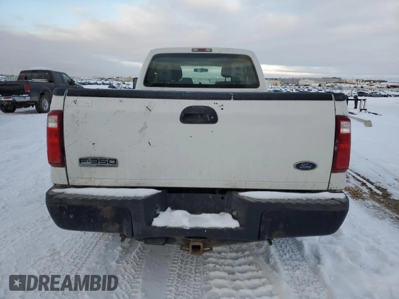 2015 Ford F-250 XLT with VIN 1FT7X2A63FEB26860, listed as a Copart auction lot 44627615 with 350,508 mi miles and Clean title. Bid and sale history available at DreamBid. Image 6.