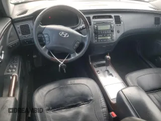 2011 Hyundai Azera Limited with VIN KMHFC4DF5BA552237, listed as a Copart auction lot 53460455 with 132,910 mi miles and Salvage title. Bid and sale history available at DreamBid. Image 8.