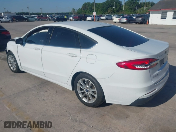 2019 Ford Fusion SE with VIN 3FA6P0HD1KR217840, listed as a IAAI auction lot 42011309 with 85,945 mi miles and . Bid and sale history available at carsss.com. Image 3.