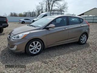 2014 Hyundai Accent SE with VIN KMHCU5AE8EU175200, listed as a Copart auction lot 54974145 with 152,258 mi miles and Clean Title. Bid and sale history available at carsss.com. Image 1.