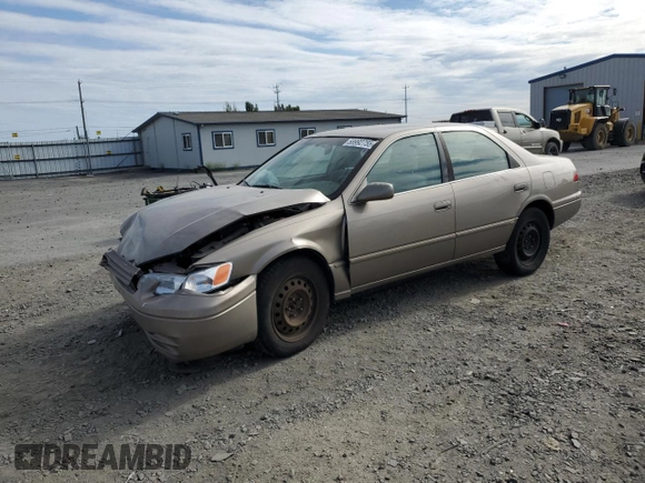 1999 Toyota Camry LE с VIN 4T1BG22K3XU536230, выставлен на аукционе Copart как лот 58992755 с пробегом Не указан миль и Списание • Salvage title. История ставок и продаж доступна на DreamBid. Изображение 1.