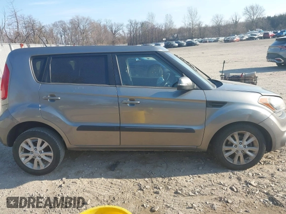 2012 Kia Soul + with VIN KNDJT2A68C7370716, listed as a IAAI auction lot 41726118 with 107,688 mi miles. Bid and sale history available at carsss.com. Image 13.