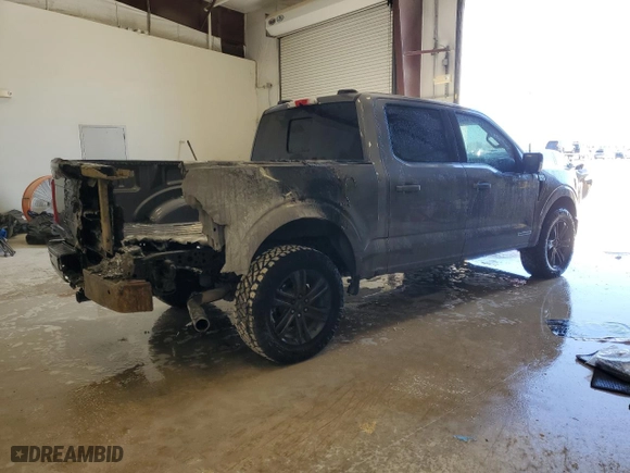 2021 Ford F-150 XL with VIN 1FTFW1ED7MFB61717, listed as a Copart auction lot 46104465 with 134,726 mi miles and Clean Title. Bid and sale history available at carsss.com. Image 3.