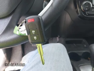 2022 Mitsubishi Mirage ES z VIN ML32AUHJ1NH007979, wystawiony jako IAAI lot #42072563 z przebiegiem 33 296 mil mil oraz . Historia ofert i sprzedaży dostępna na DreamBid. Obrazek 11.