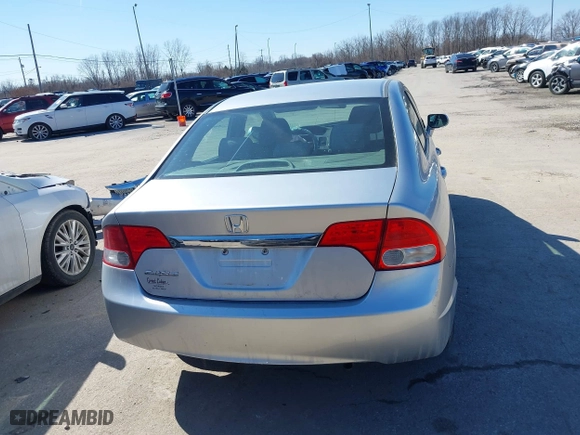 2010 Honda Civic Sdn EX with VIN 19XFA1F84AE026748, listed as a IAAI auction lot 41757095 with 189,325 mi miles. Bid and sale history available at carsss.com. Image 17.