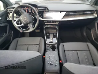 2022 Audi A3 Premium Plus z VIN WAUHUDGY4NA085613, wystawiony jako Copart lot #62363003 z przebiegiem 1 348 mil mil oraz . Historia ofert i sprzedaży dostępna na DreamBid. Obrazek 8.