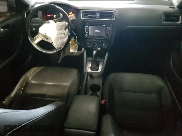 2012 Volkswagen Jetta SE with VIN 3VWDP7AJXCM353745, listed as a Copart auction lot 88239045 with 83,650 mi miles and Salvage title. Bid and sale history available at DreamBid. Image 8.