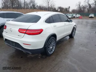 2019 Mercedes-Benz GLC with VIN WDC0J4KB7KF553841, listed as a IAAI auction lot 41633471 with 107,645 mi miles. Bid and sale history available at carsss.com. Image 4.