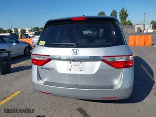 2011 Honda Odyssey EX-L with VIN 5FNRL5H62BB010876, listed as a IAAI auction lot 41981812 with 195,734 mi miles. Bid and sale history available at carsss.com. Image 16.